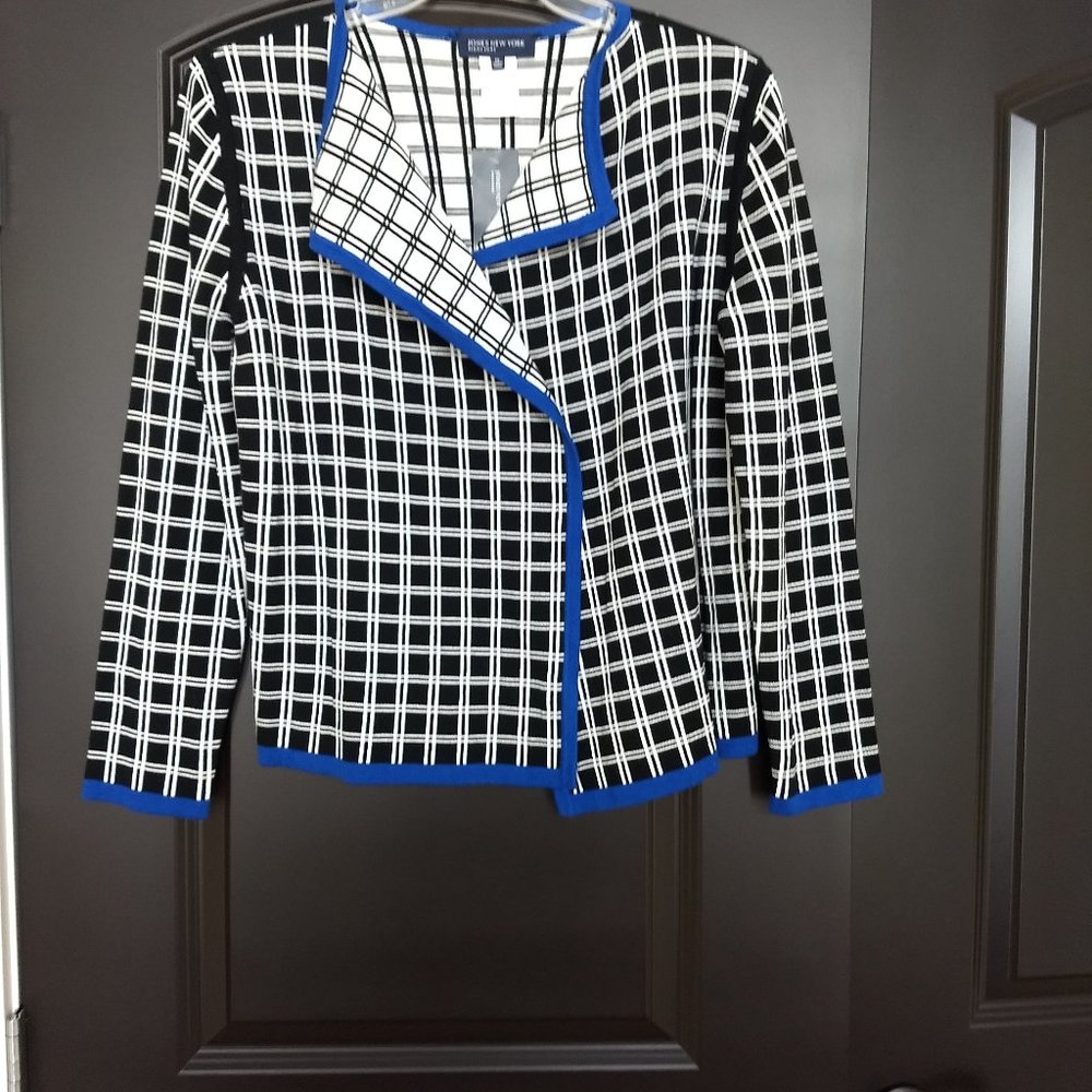 Ladies Sweater